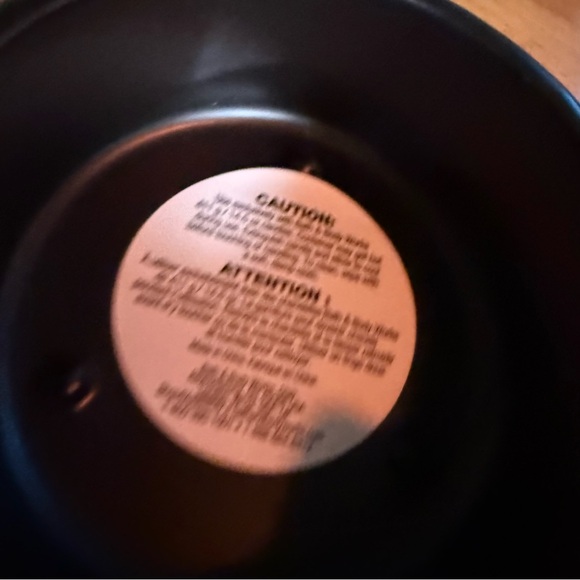 🦇 Bath & Body Works Halloween bat 3-wick candle holde - Picture 2 of 3